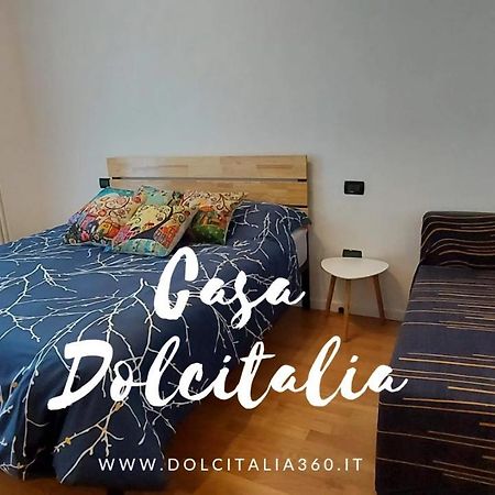 Casa Dolcitalia A Gardaland Con Piscina Apartment Ronchi  Exterior photo